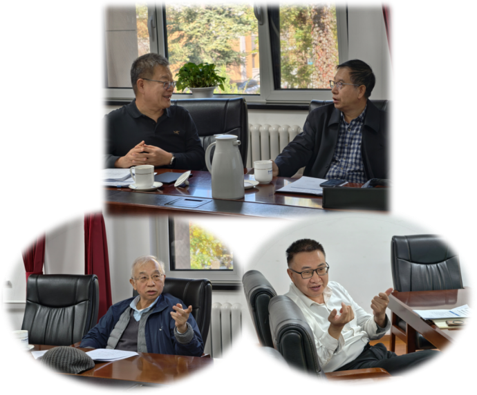 教学督导委员会委员认真讨论与交流